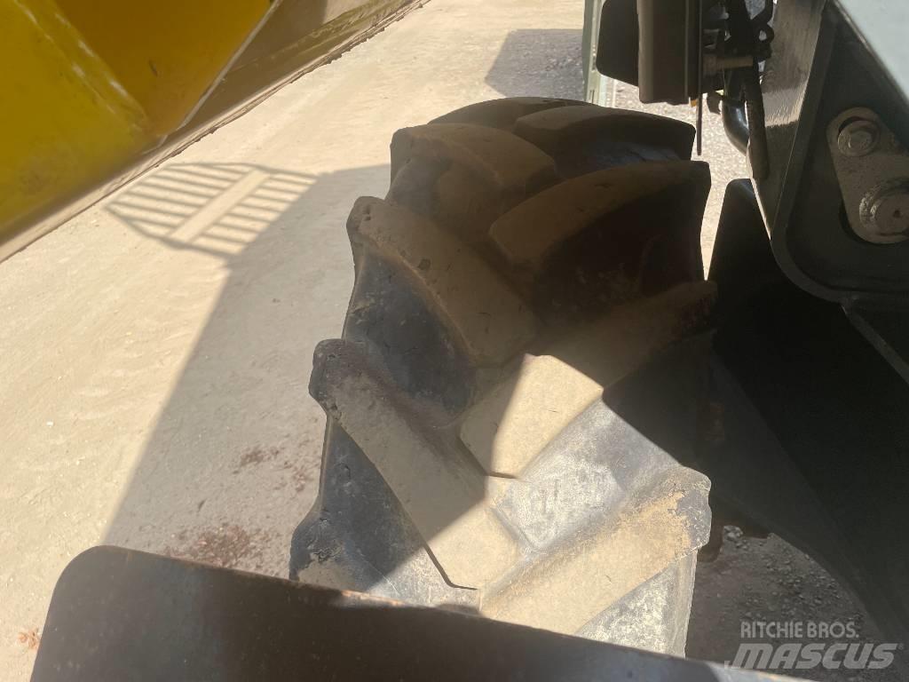 Wacker Neuson DV 60 Vyklápěcí dempry