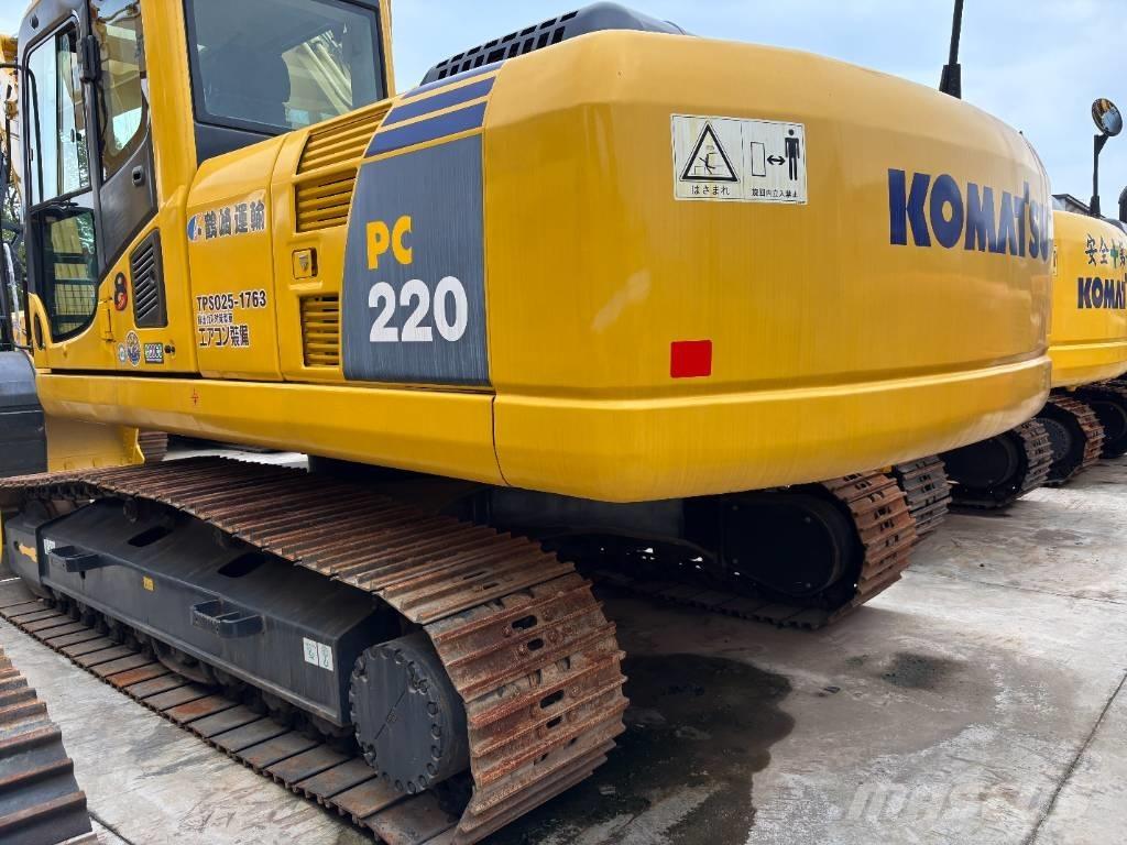Komatsu PC 220-7 Pásová rýpadla