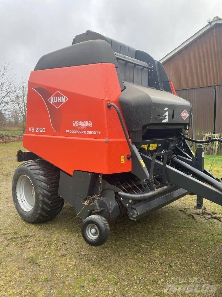 Kuhn VB 2190 Lis na válcové balíky
