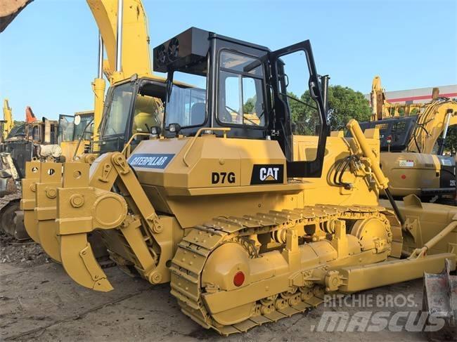 CAT D 7 G Pásové dozery