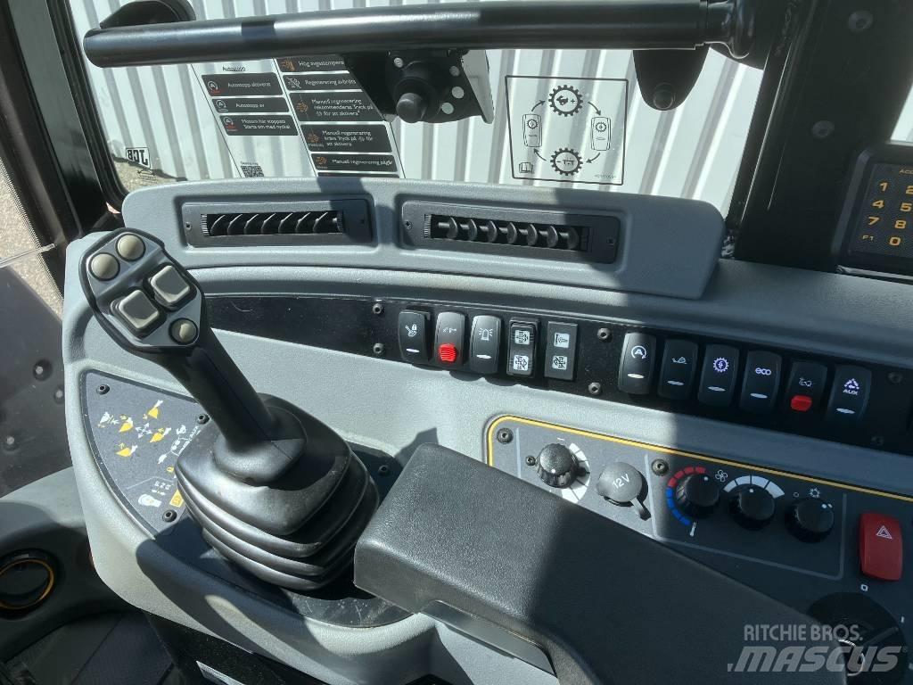 JCB 409 Kolové nakladače