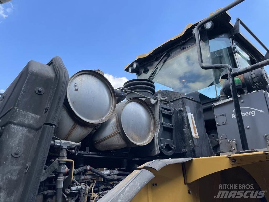 CAT 966MXE Kolové nakladače