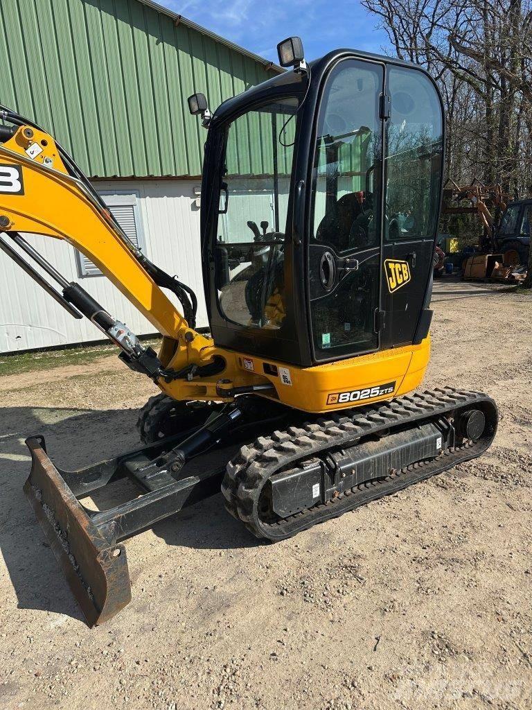 JCB 8025 ZTSL Mini rýpadla < 7t