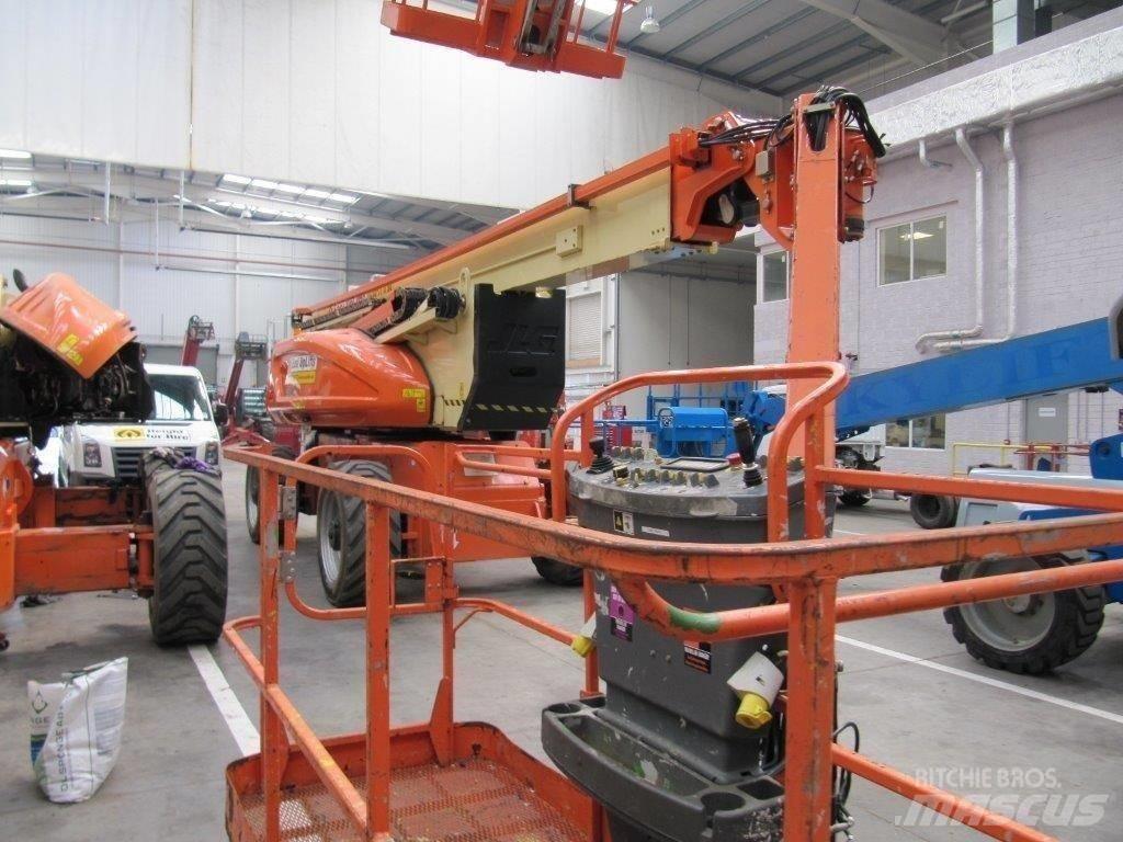 JLG 1250 AJP Kloubové plošiny