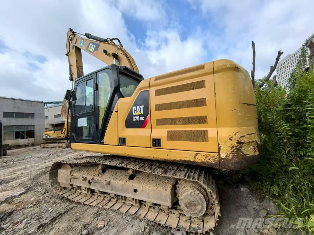 CAT 320 GC Midi rýpadla 7t - 12t
