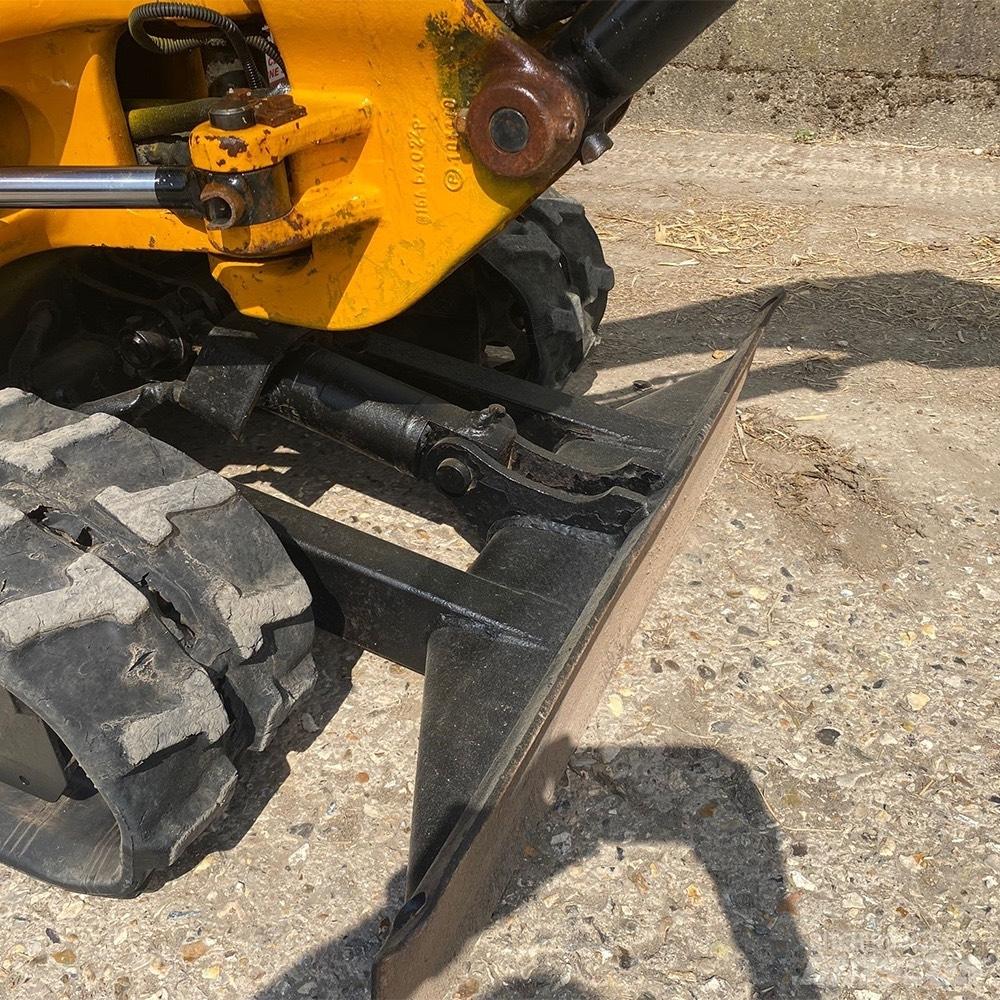 JCB 8014 Mini rýpadla < 7t