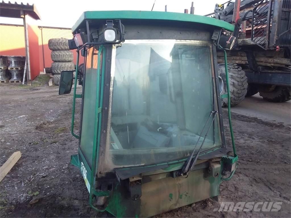 Timberjack 1710d Kabiny a interiér