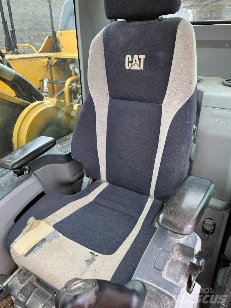 CAT 349EL Pásová rýpadla