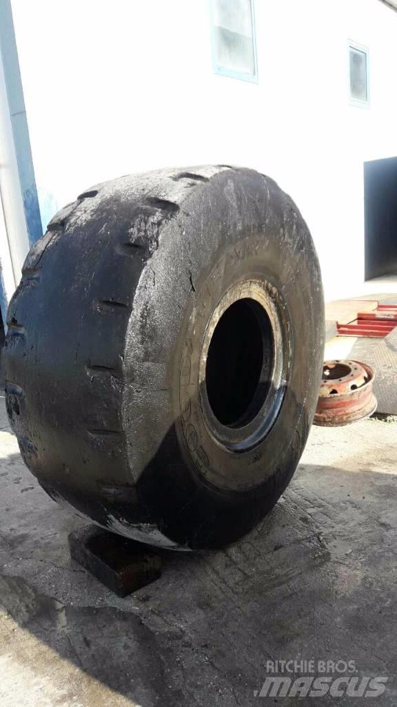 Goodyear 29,5R25 Pneumatiky, kola a ráfky