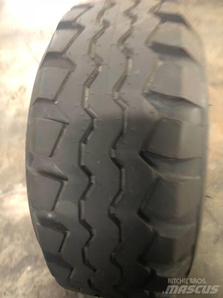  Cheng Shin 18x7-8 Pneumatiky, kola a ráfky