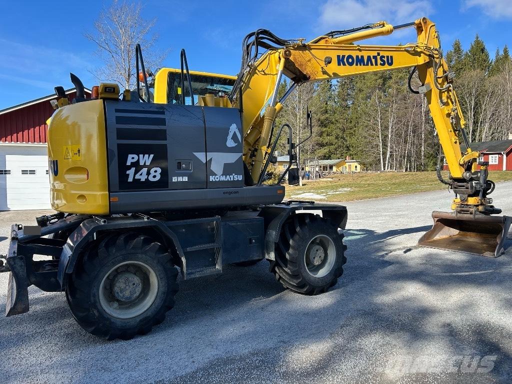 Komatsu PW 148-10 Kolová rýpadla