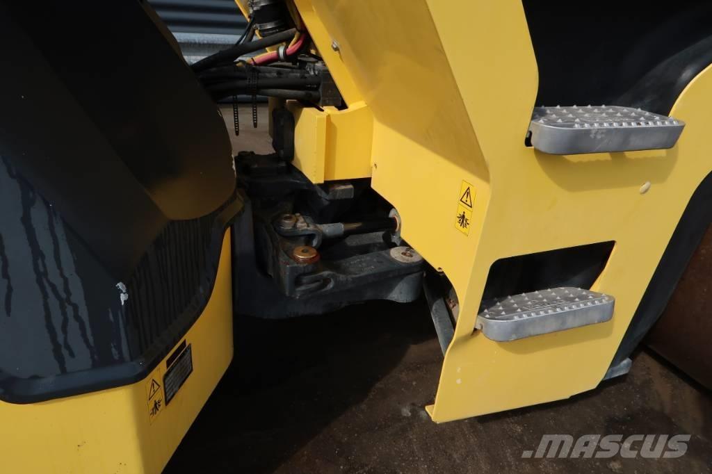 Bomag BW 154 AD-5 Tandemové válce