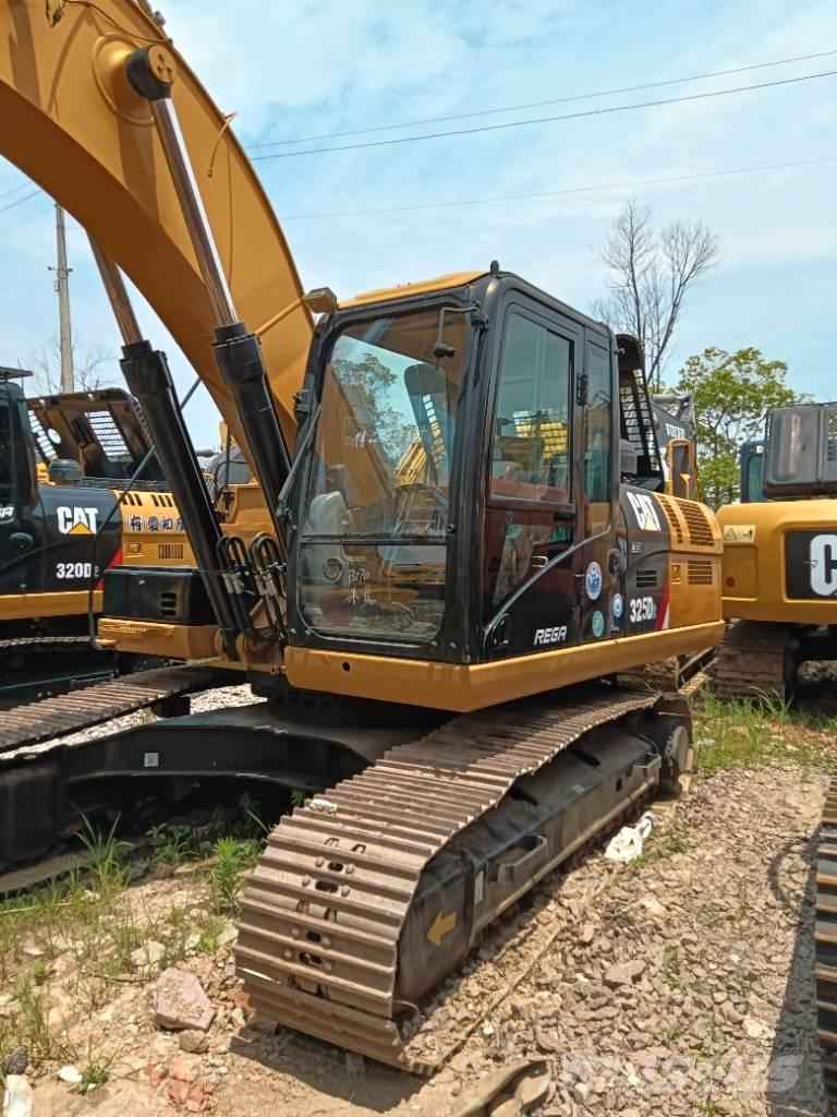 CAT 325 D Pásová rýpadla
