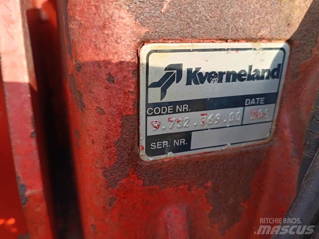Kverneland 856 Drtiče a řezače balíků