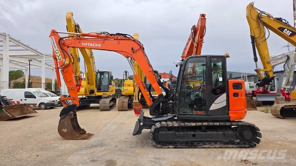 Hitachi ZX 85 US-6 Midi rýpadla 7t - 12t