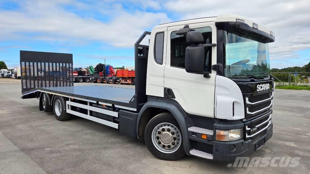 Scania P320 6X2*4 Valník s navijákem