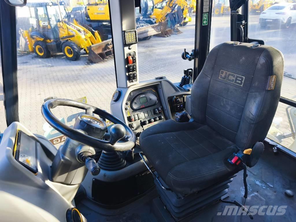 JCB 3CX Compact Rýpadlo-nakladače