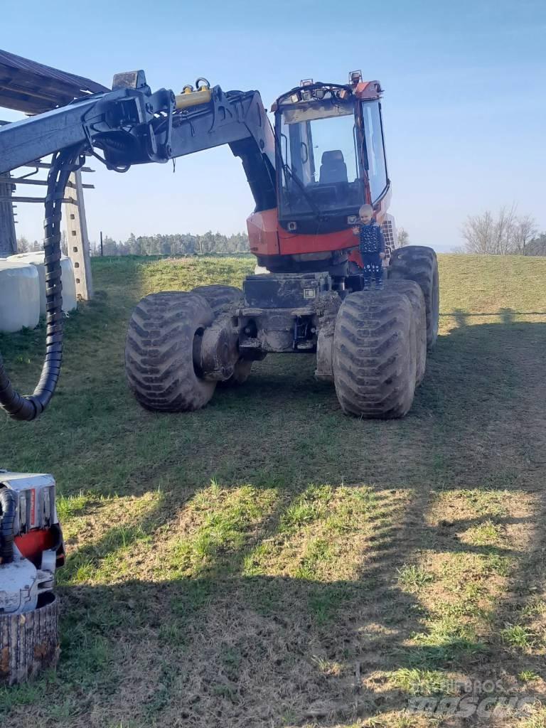 Valmet 941 Kácecí harvestory