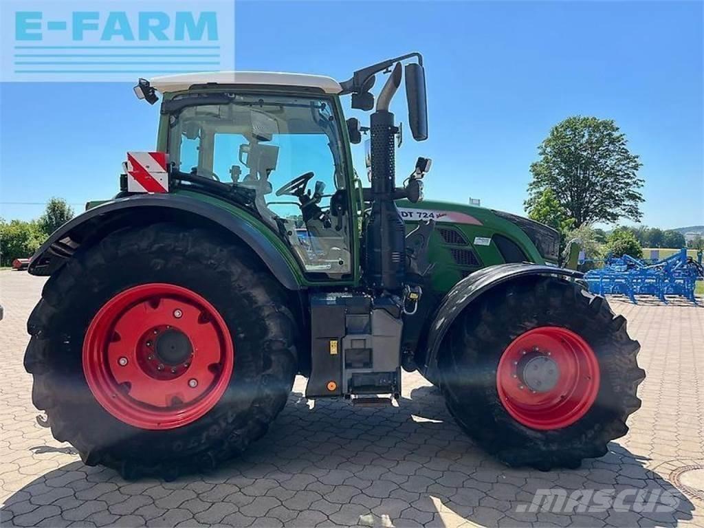 Fendt 724 vario s4 Traktory