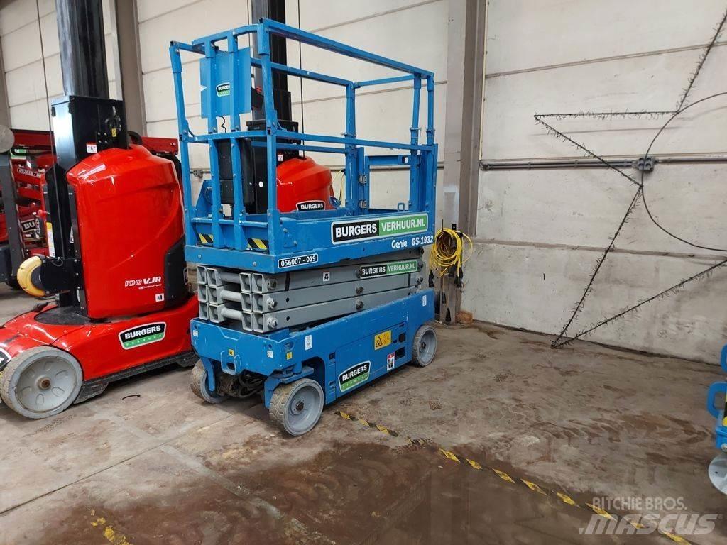 Genie GS1932 Nůžková zvedací plošina