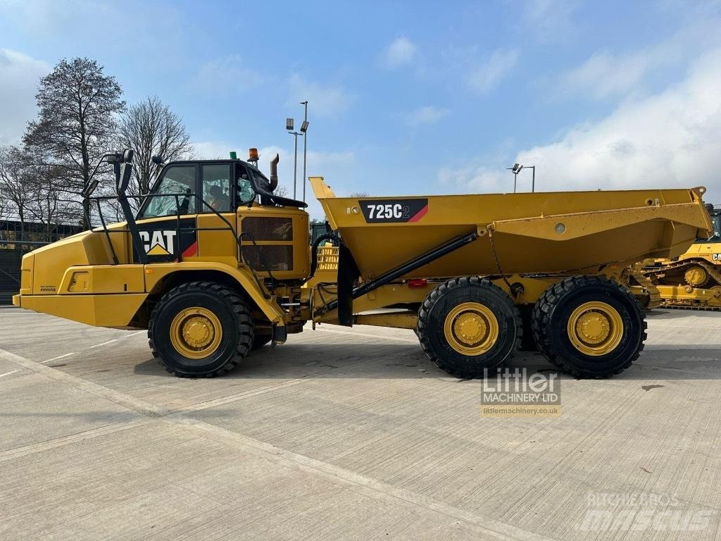CAT 725C2 Kloubové dempry