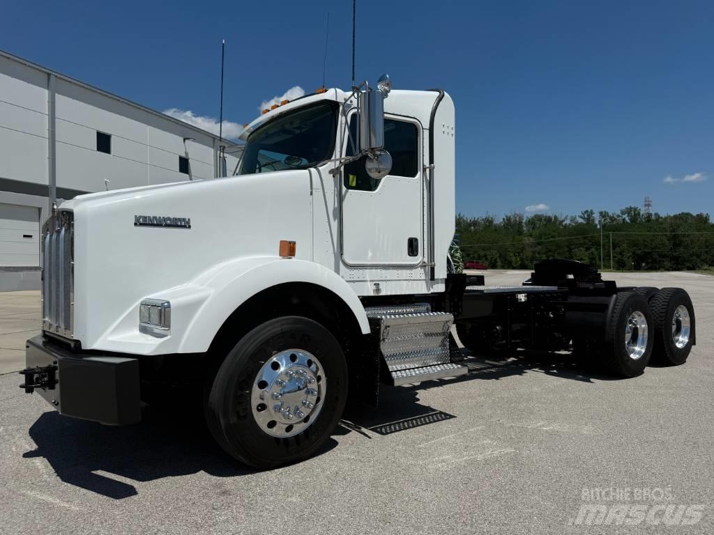 Kenworth T 800 Tahače