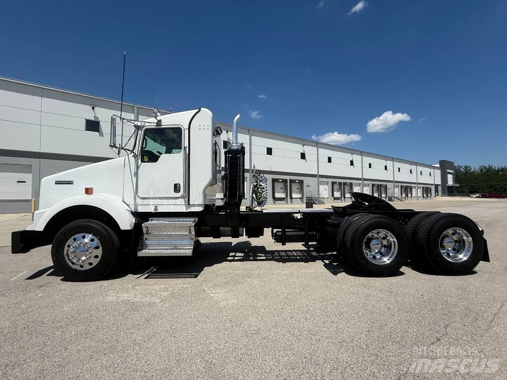 Kenworth T 800 Tahače