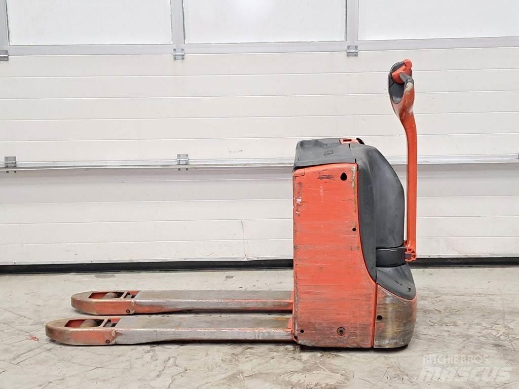 Linde T16 Nízkozdvižný vozík