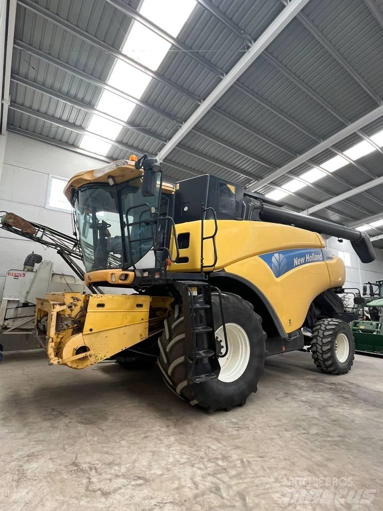 New Holland CR 9080 Sklízecí mlátičky