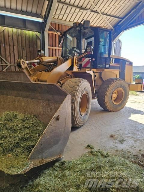 CAT 938 G Kolové nakladače