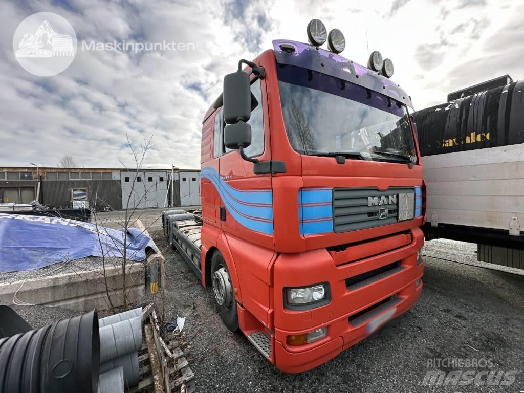 MAN TGX 28.530 LAXO Nákladní vozidlo bez nástavby