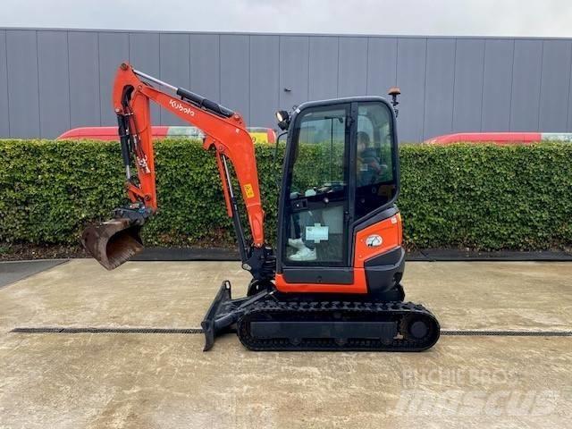 Kubota U 27-4 Mini rýpadla < 7t