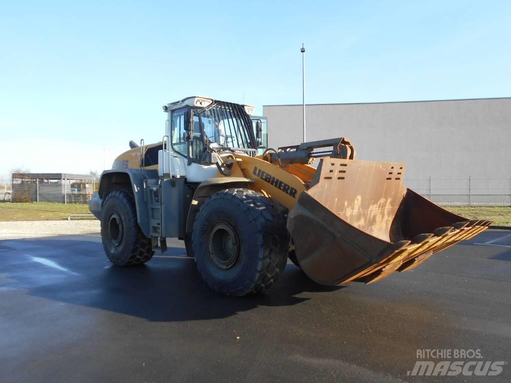 Liebherr L 586 Kolové nakladače