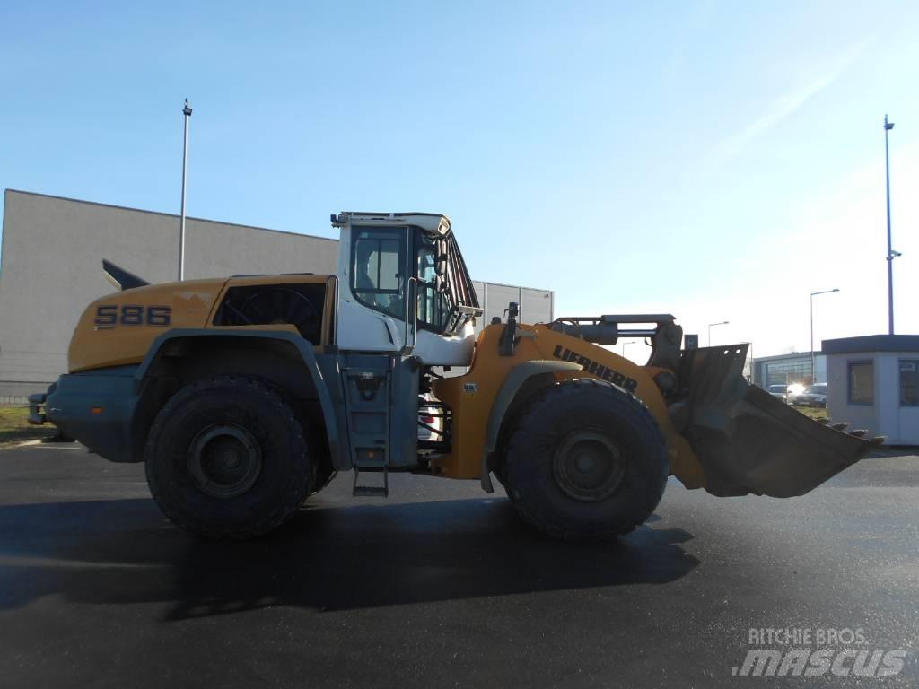 Liebherr L 586 Kolové nakladače
