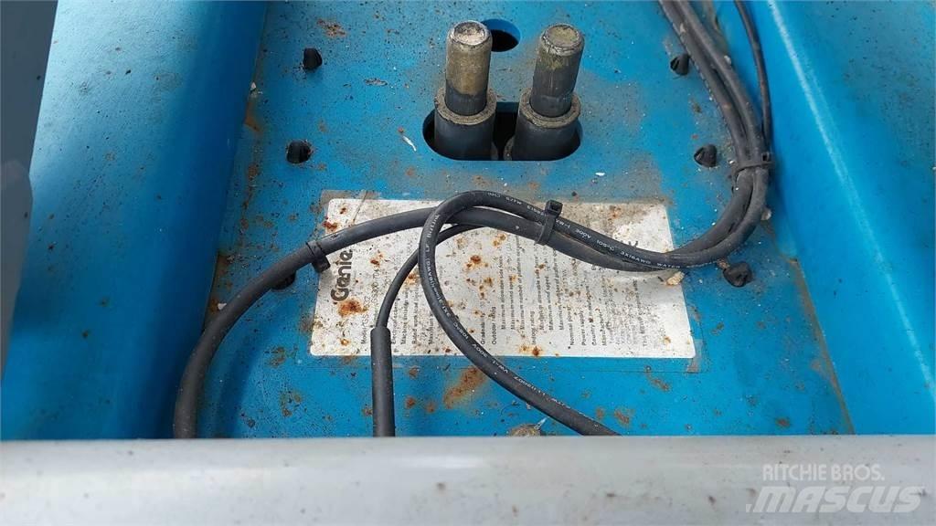 Genie GS1532 Nůžková zvedací plošina