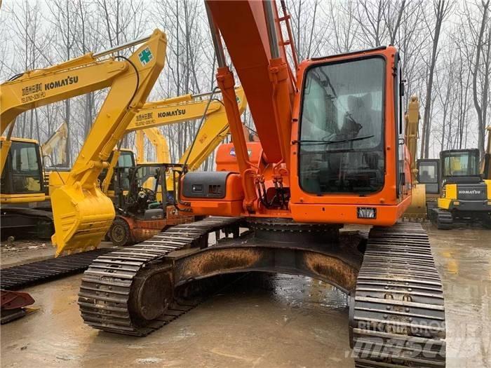 Doosan DX 300 Pásová rýpadla