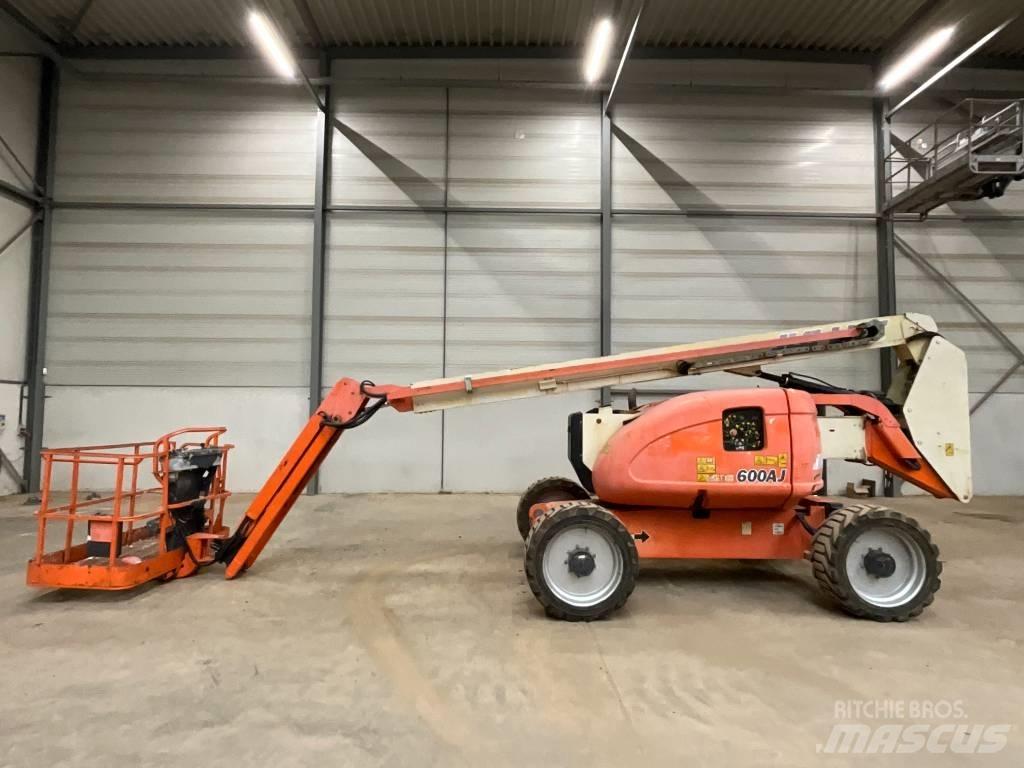 JLG 600 AJ Kloubové plošiny