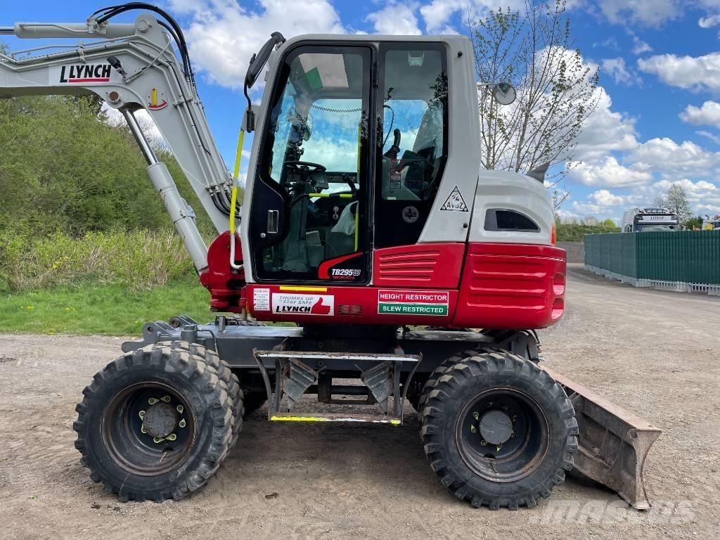 Takeuchi TB 295 W Kolová rýpadla