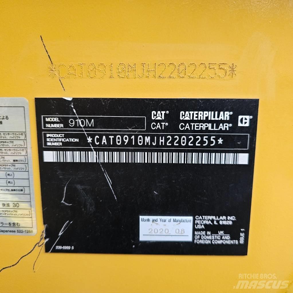 CAT 910M Kolové nakladače
