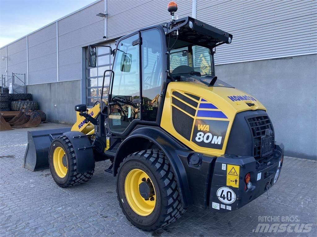 Komatsu WA80M-8EO Víceúčelové nakladače