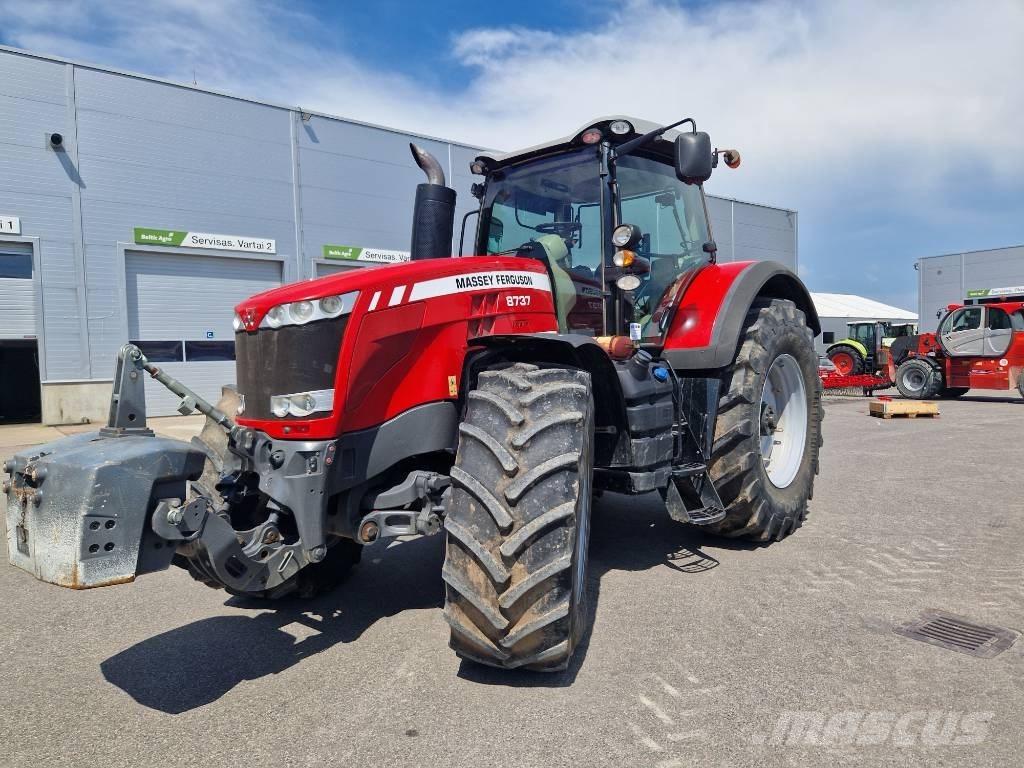 Massey Ferguson 8737 Traktory