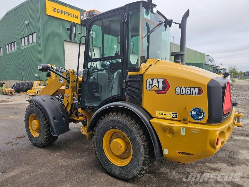 CAT 906 M Kolové nakladače