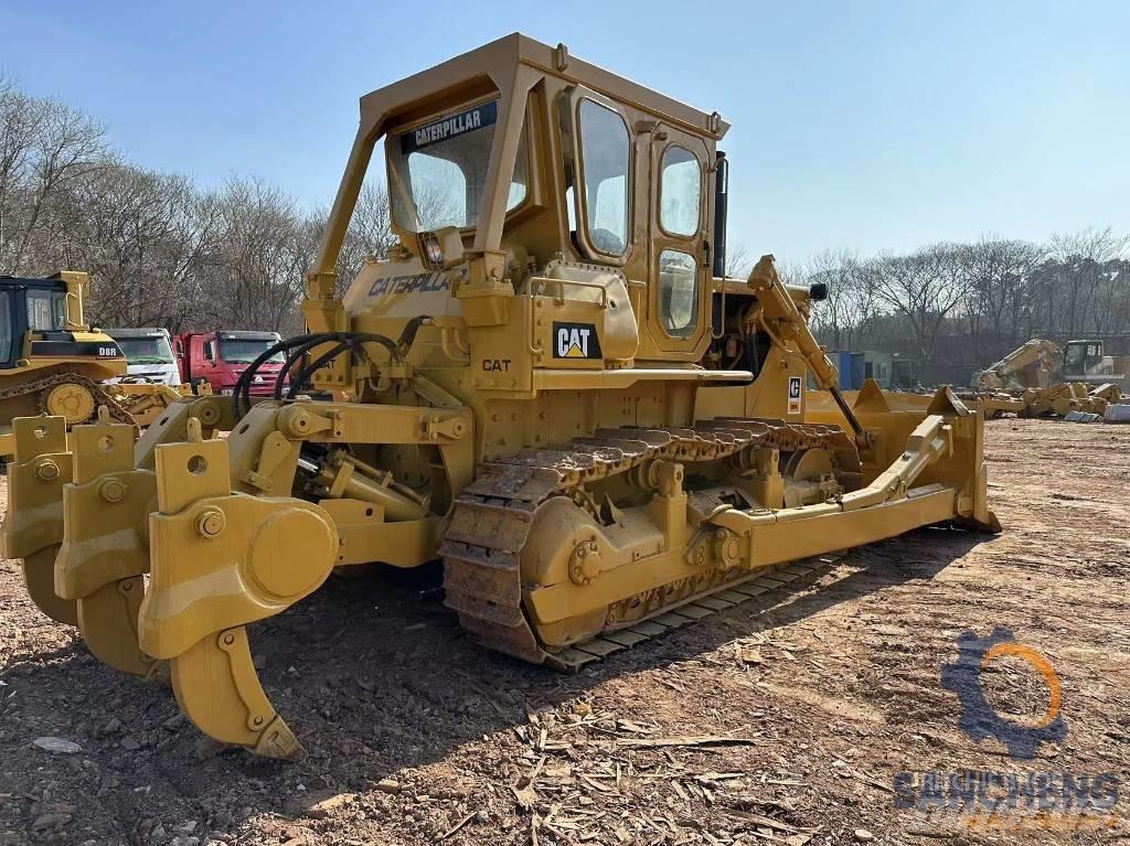 CAT D 8 K Pásové dozery