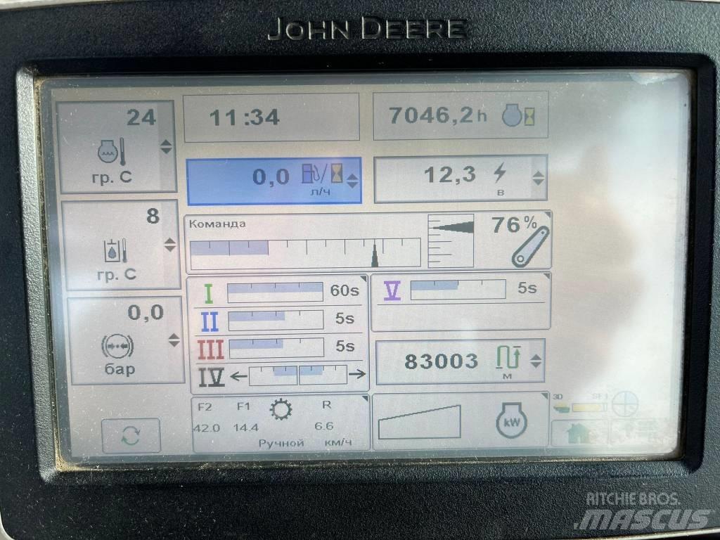 John Deere 8360 R Traktory