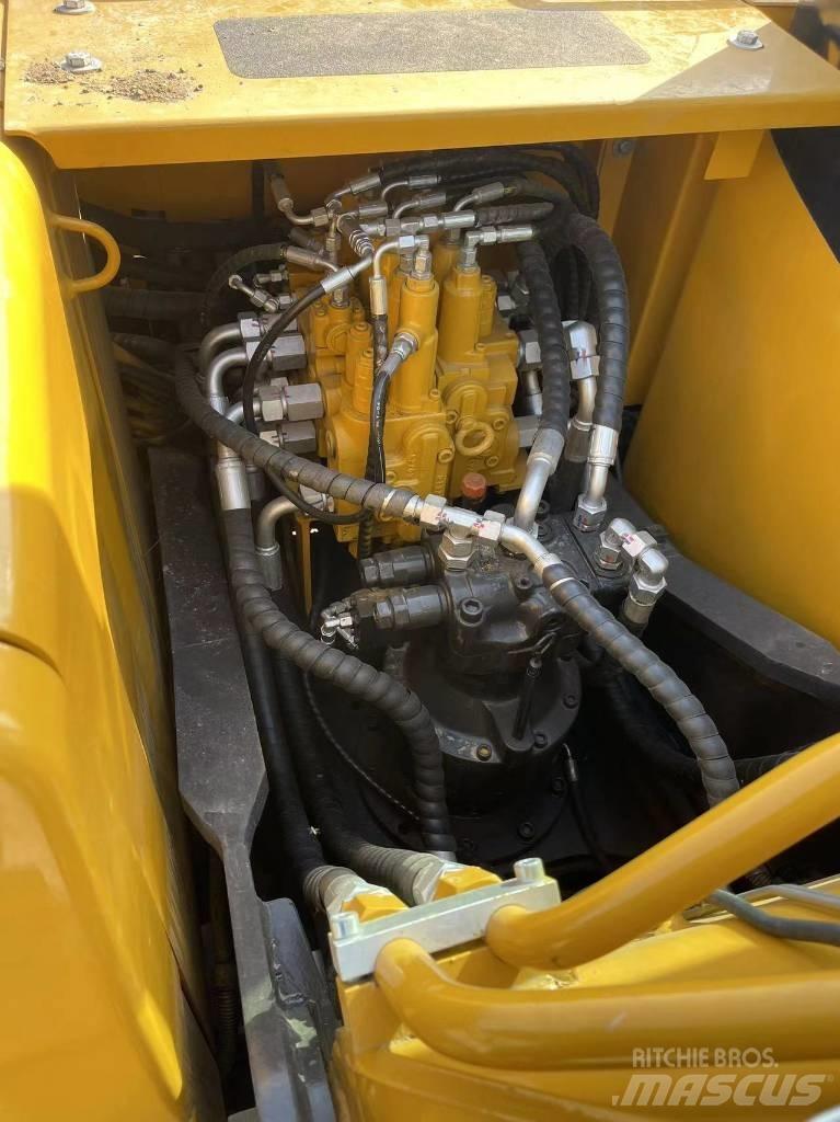 Sany SY 155 C Midi rýpadla 7t - 12t