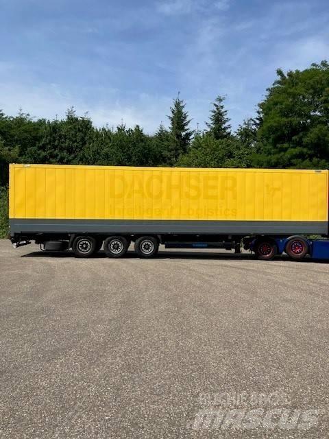 Krone SD Dry-Liner Skříňové návěsy