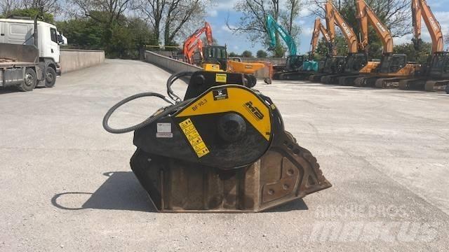 MB Crusher BF 90.3 Drtící lopaty