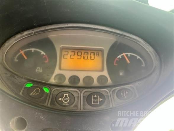 Bobcat S510 Smykem řízené nakladače