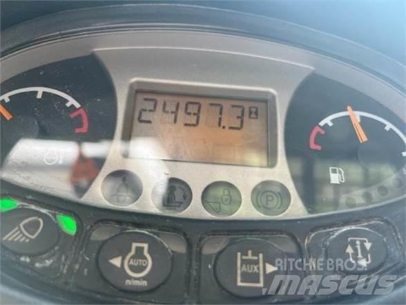 Bobcat T650 Smykem řízené nakladače