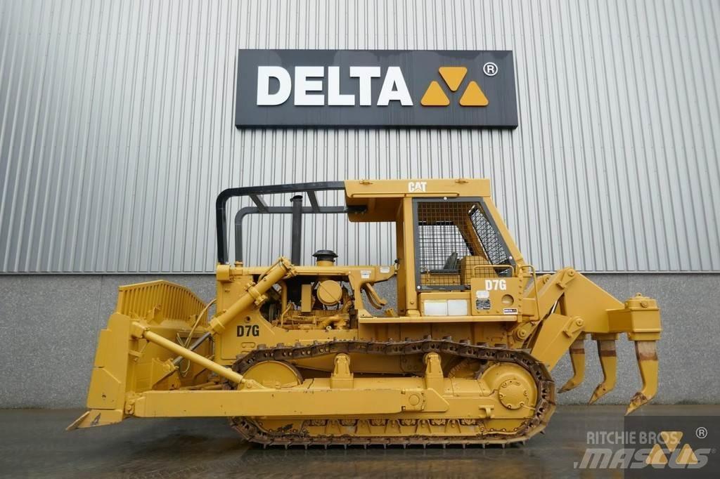 CAT D7G Ex-army Pásové dozery